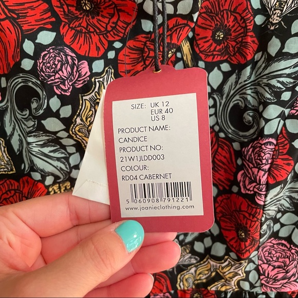 Joanie x Carrie Hope Fletcher - Candice Secret Garden midi dress - Picture 4 of 7